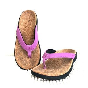 Sole moldable cork flip flops